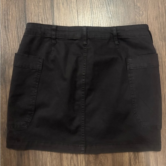 Black Frame mini cargo skirt- stretch twill sz 28 - Picture 5 of 7